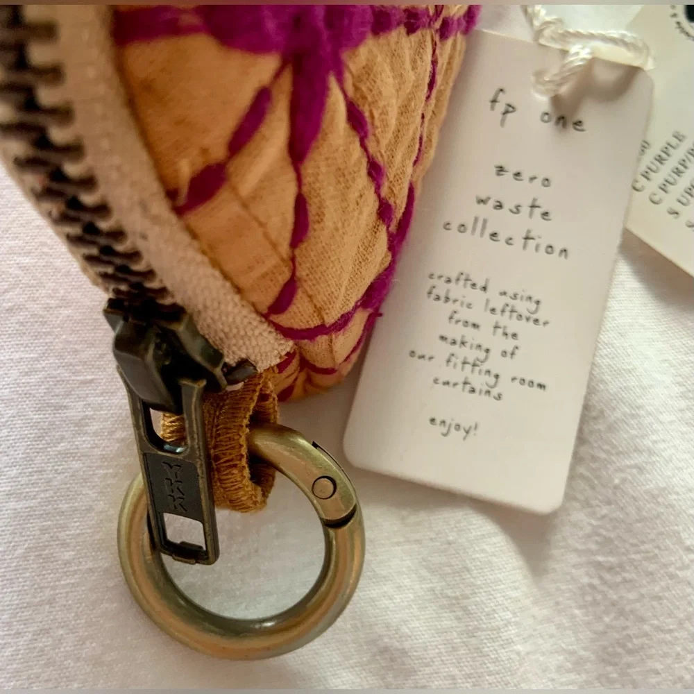 Free People ~ One Upcycled Mini Wallet ~ NWT* - Picture 8 of 14